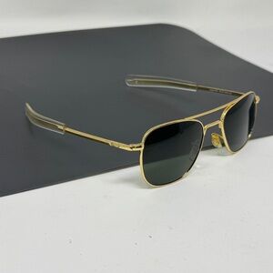 AO American Optical Original Pilot Gold 52mm  52 [] 20 140